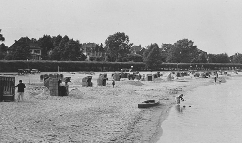 Travemünde – „Über die gesundheitsfördernde Wirkung eines Bades in der See“ – 1