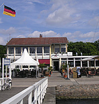 Trelleborgallee 2a - Lübecker Yacht-Club (LYC)